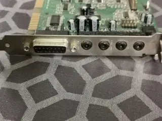 Creative ct2980