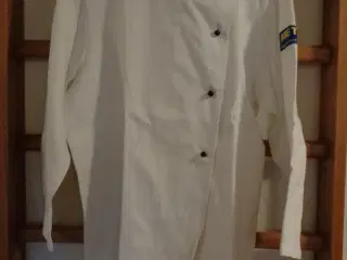 Kokke-"uniform": bukser, jakker, forklæder