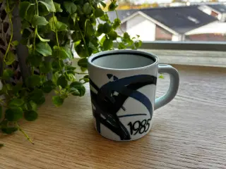 Lille Årskrus 1985  - Royal Copenhagen