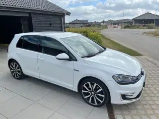 VW Golf GTE 1.4 TSI HYBRID