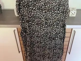 Kjole fra vero moda 