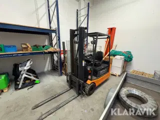 Truck Still R20-20 16 med lader