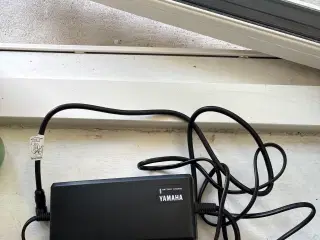 Yamaha oplader til elcykelbatteri