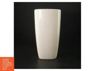 Hvid porcelænsvase (str. H. 24 cm)