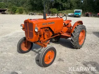 Veterantraktor Allis-chalmers D272