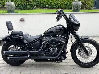 Street Bob 107