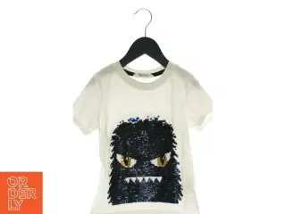 T shirt fra H&M (Str. 110/116)