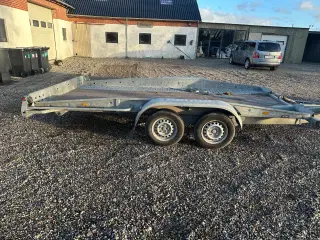 Auto trailer kørt ca 3000 km