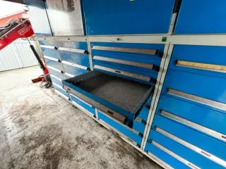 Volvo FL 240 4X2 - 2008 - servicebil med kran / Tooltruck