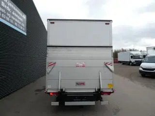 Iveco Daily 35S14 2,3 D Alu.kasse m./lift 136HK Ladv./Chas. Man.