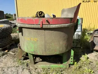 Holsø Traktor tvangsblander