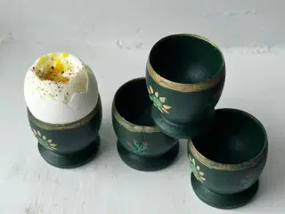 Æggebægre, bemalet træ, 4 stk samlet