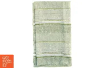 1sæt gardiner (str. 135 x 115 cm)