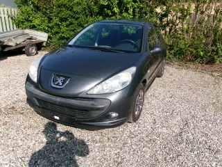 Peugeot 206+ 1.4 Benzin