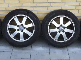 Originale alufælge med dæk til Volvo V50