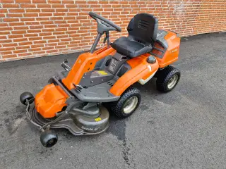 Husqvarna R216AWD m. 94Combi