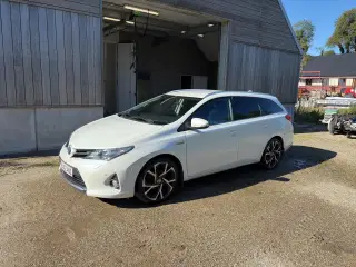 Toyota Auris 1,8 Hybrid H2+ Touring Sports CVT