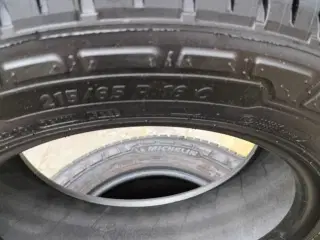 4 stk Michelin Agillis 3  215/65 R 16C  6PR 106/10