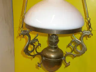Petroleums hængelampe