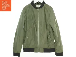 Overtøj fra H&M (str. 140 cm)