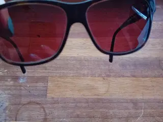 Tommy hilfiger solbriller