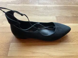 Ecco Ballerinasko i str. 39