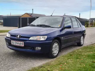 Peugeot 306 1,6 Greyline 4d