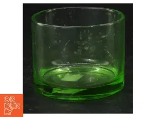 Grøn glaslysestage fra iittala (str. 6,5 cm)