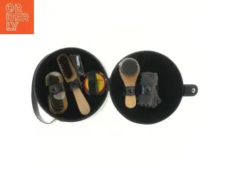 Skopudsesæt med taske (str. Ø 16 cm)