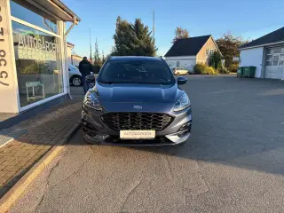 Ford Kuga 2,5 PHEV ST-Line X CVT