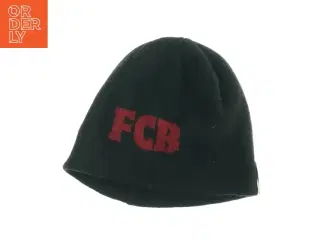 Sort hue med FCB logo (str. 6-8 år)