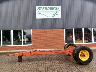 - - - UNDERVOGN NR. 86