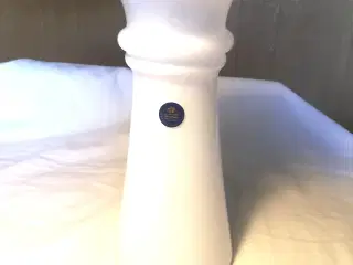 Holmegaard hvid opal vase