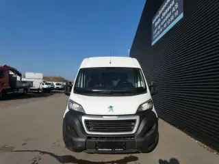 Peugeot Boxer 333 L2H2 2,2 BlueHDi Premium Pro 140HK Van 6g