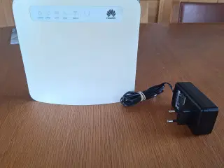 Router, wireless, Dual Band 4G/LTE sim-kort Huawei
