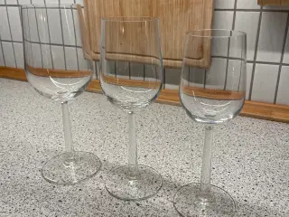 Glas