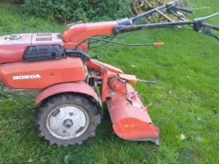 Honda 2 hjuls traktor m. efterhængt fræser