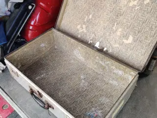 Kuffert i aluminium 