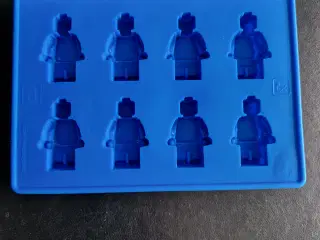 Lego isterningebakke 