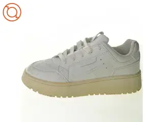 Hvide sneakers fra Zara (str. 36)