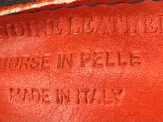 Leather take made in Italy