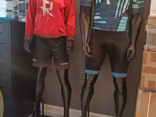 Atletiske Mannequiner - 4 styk. 