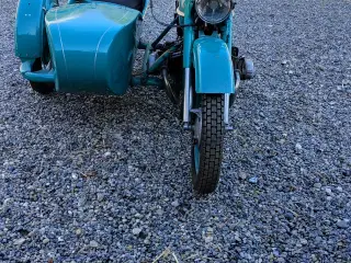 Ural imz lux 1982