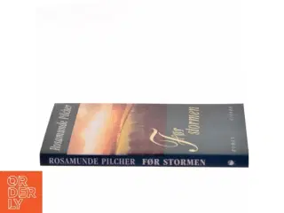Før stormen af Rosamunde Pilcher (Bog)