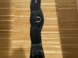 Anatomisk gjord i læder