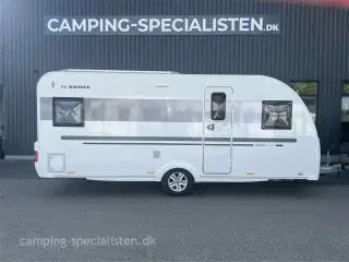 2017 - Adria Adora 522 UP   2017 Adria Adora 522 UP - se den nu hos Camping-Specialisten.dk