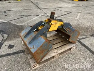 Sand grab