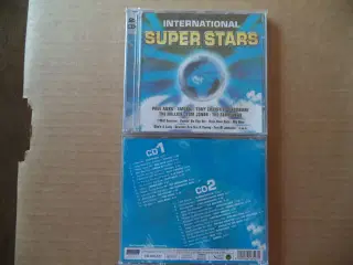Opsamling ** International Superstar (2-CD) sælges