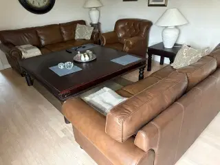 Sofagruppe 3 + 3 + 1 og sofabord