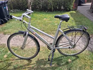 Damecykel sælges 